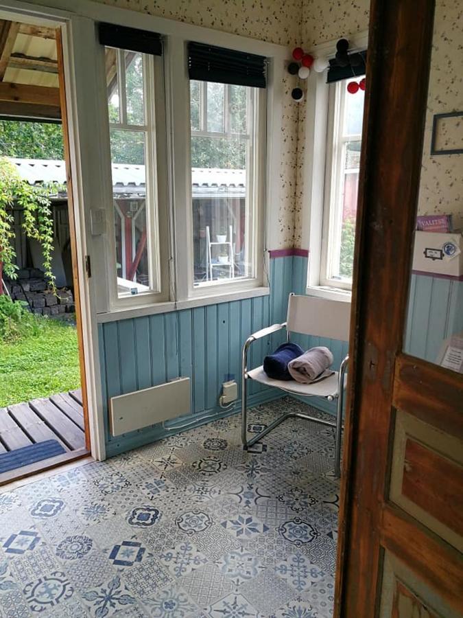 Kirkkokadun Amanda Ja Olga Bed & Breakfast Uusikaupunki Exterior foto